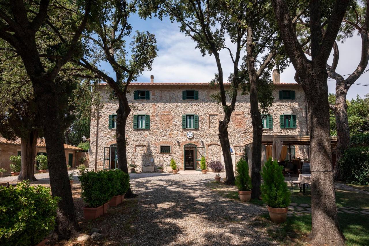 Razza Del Casalone Guest House Grosseto Luaran gambar