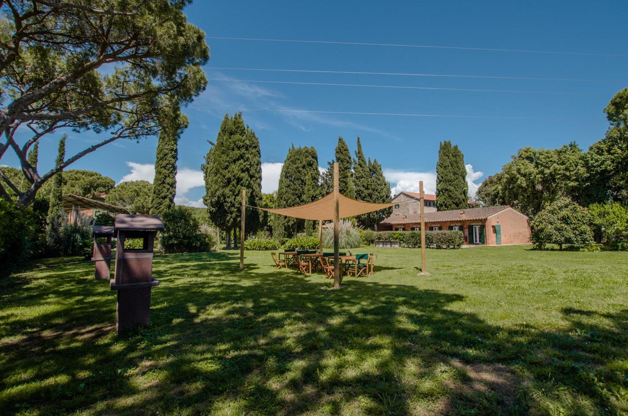 Razza Del Casalone Guest House Grosseto Luaran gambar