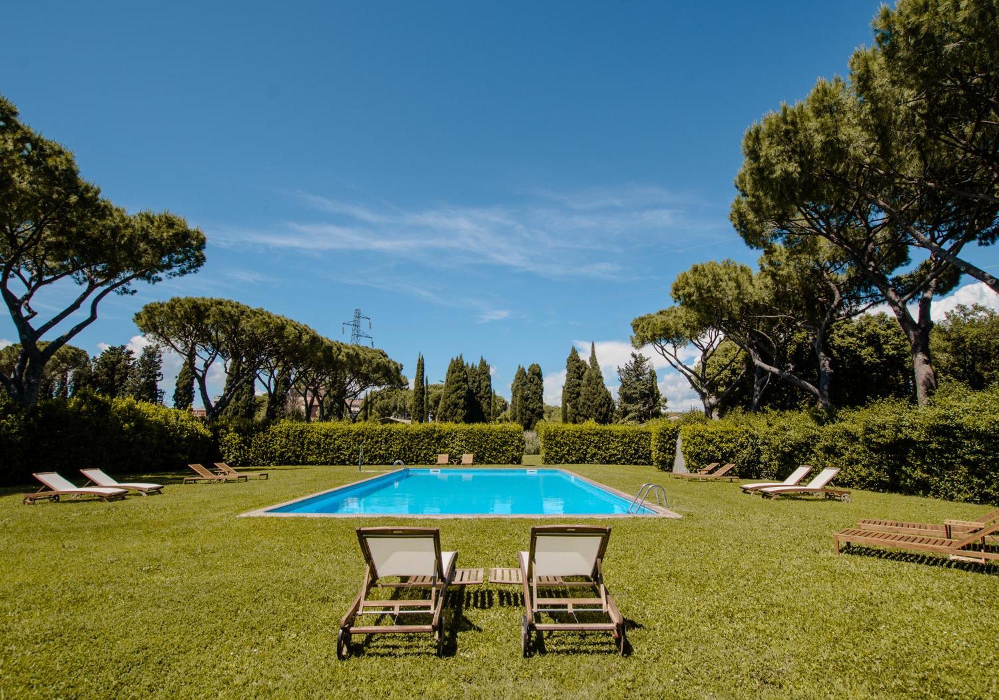 Razza Del Casalone Guest House Grosseto Luaran gambar