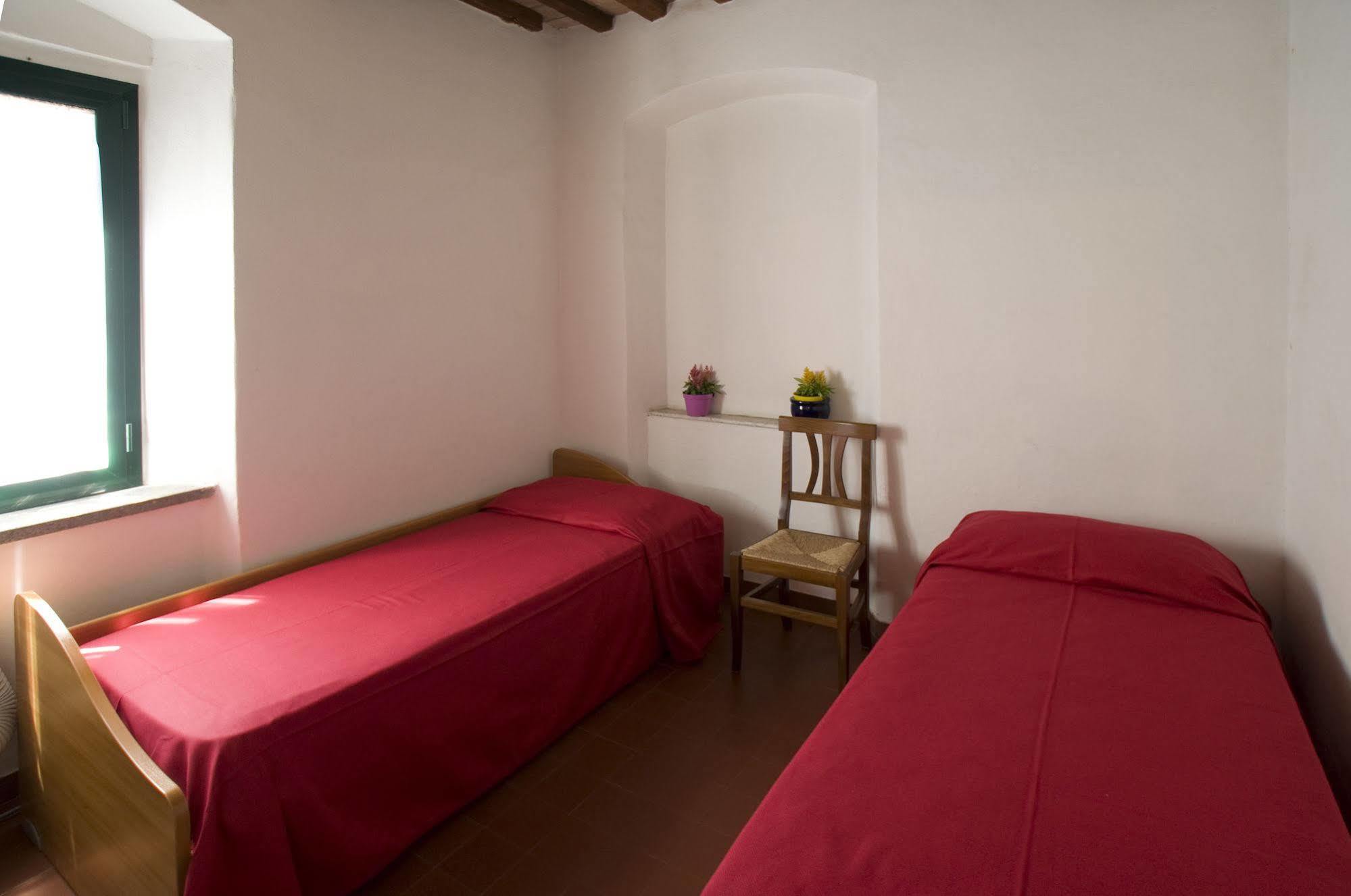 Razza Del Casalone Guest House Grosseto Luaran gambar