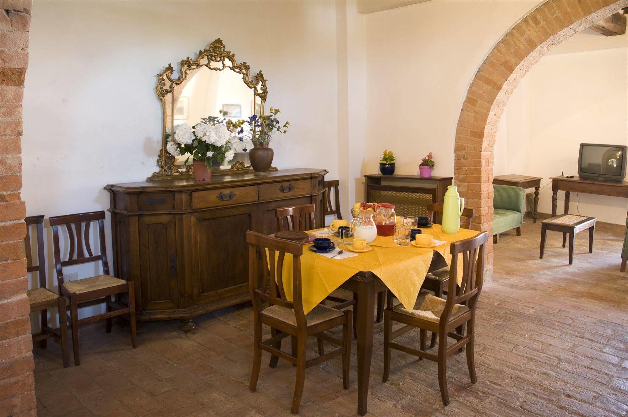 Razza Del Casalone Guest House Grosseto Luaran gambar